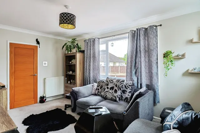 Carters Avenue, Poole, BH15, photo 3