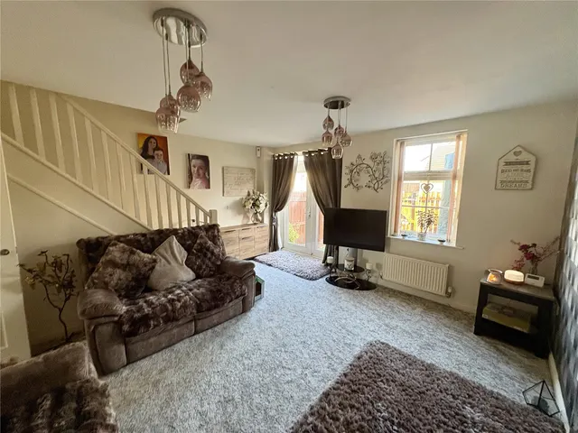 Photo 2 — Littlelands, Bingley, West Yorkshire, BD16