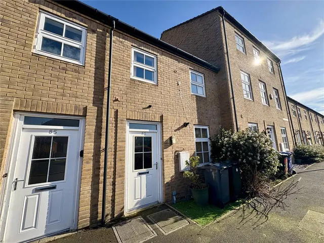 Littlelands, Bingley, West Yorkshire, BD16, photo 1