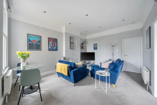 High Park Road, Richmond, TW9, photo 1