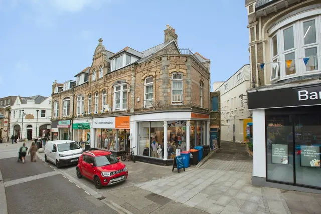 Bank Street, Newquay, TR7, photo 1