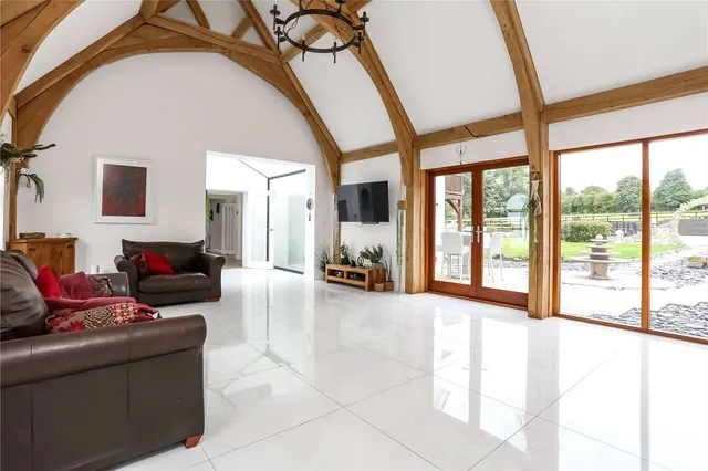 Photo 2 — Stoney Lane, Medstead, Alton, Hampshire, GU34 5EL