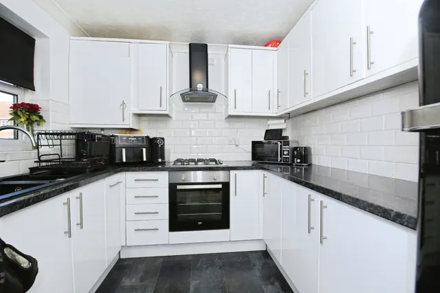 Viking Way, Whittlesey, PE7, photo 3