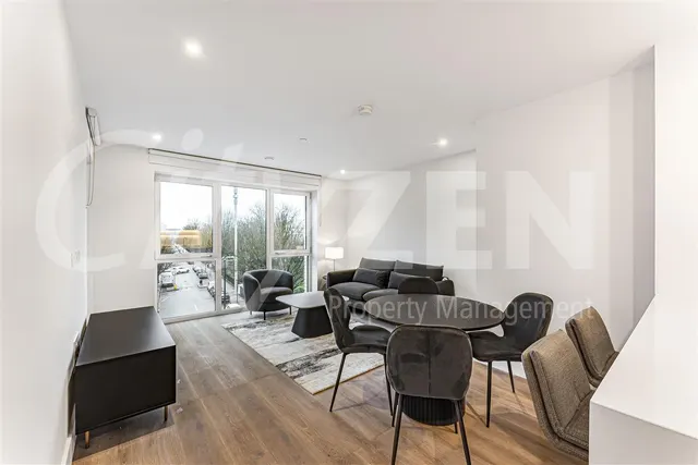 Photo 3 — 2 Maple Mews, London, E3 4ZB