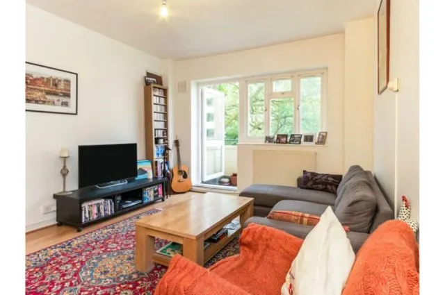 Redlands Way, Brixton, SW2, photo 2