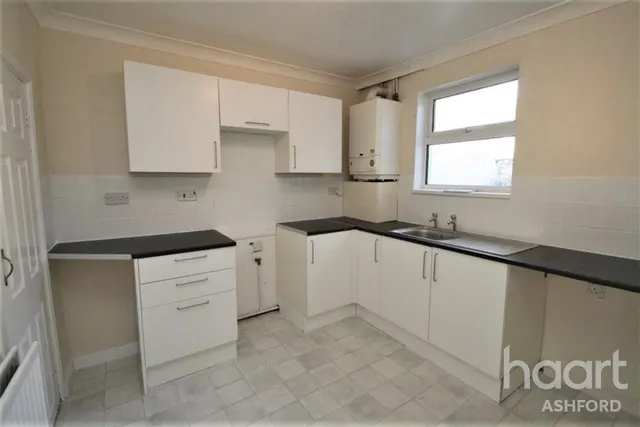 Trinity Place, Ramsgate, CT11, photo 2
