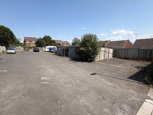 Bedford Road, Yeovil, BA21, photo 2