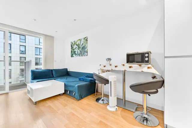 Woodberry Grove, London, N4, photo 3