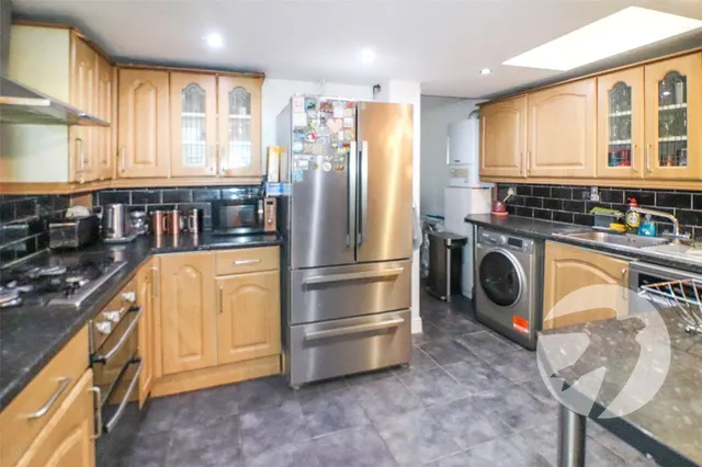 Lower Road, Erith, DA8, photo 2