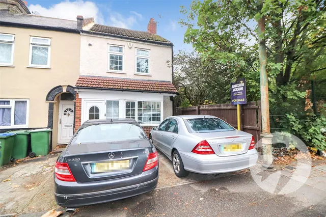 Lower Road, Erith, DA8, photo 1