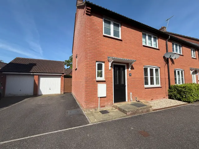 Hawks Drive, Tiverton, photo 1