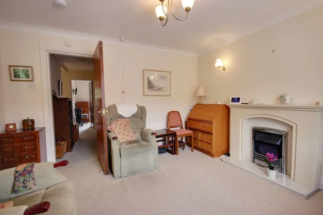 St. Ellens Court, Beverley, HU17, photo 2
