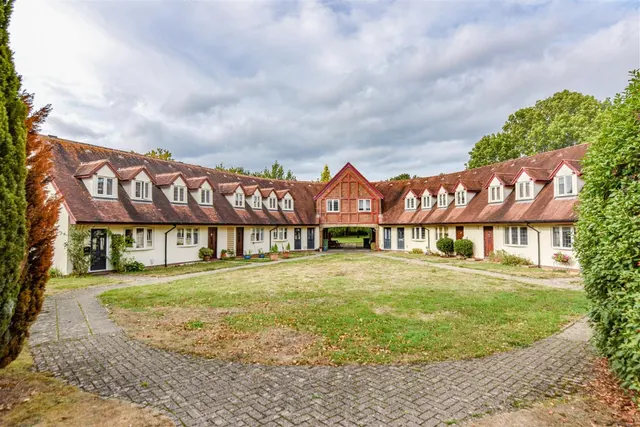 Tocknell Court, Cam, GL11, photo 1
