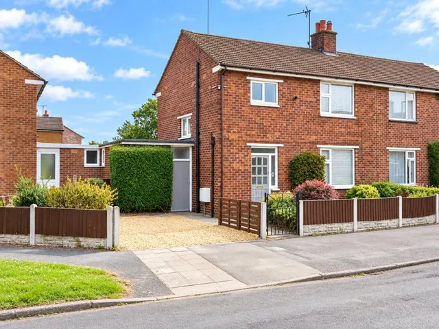 Blake Lane, Sandiway, CW8, photo 1