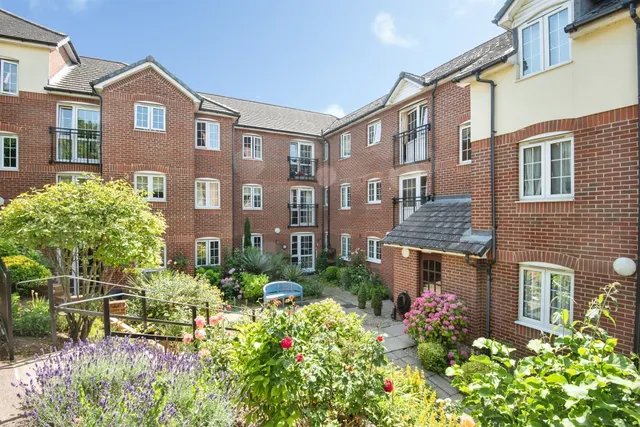 Queen Street, Hitchin, SG4, photo 1
