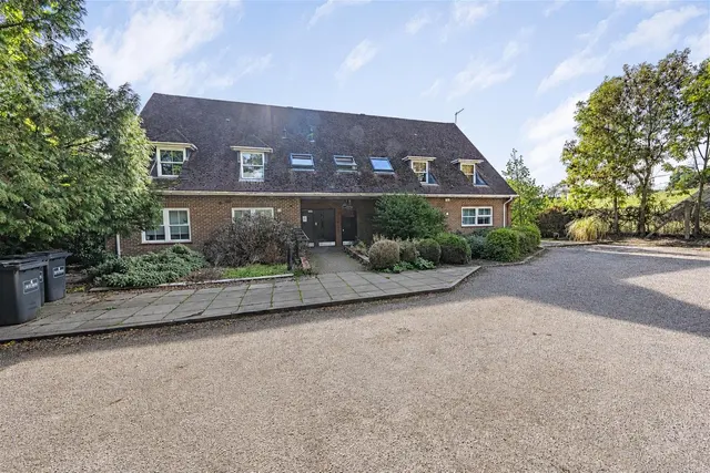 Drop Lane, Bricket Wood, AL2, photo 1