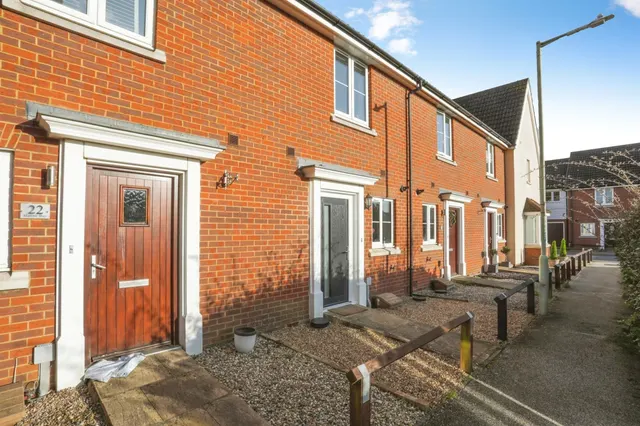 Harrier Way, Stowmarket, IP14, photo 1