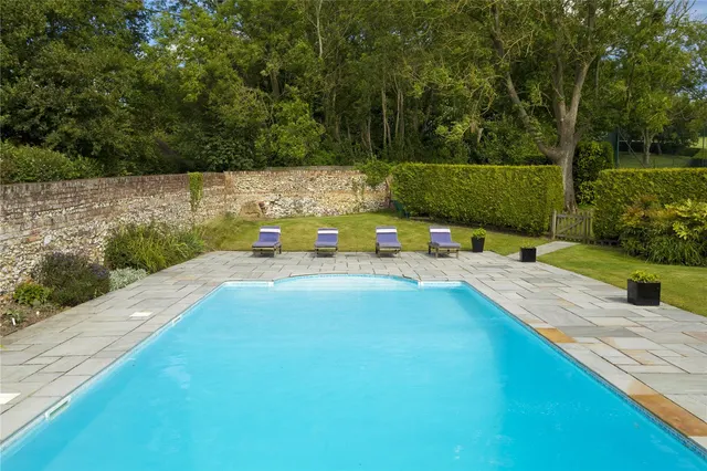 Photo 2 — Pope Street, Godmersham, Kent, CT4 7DL
