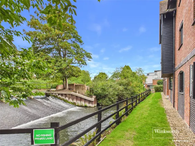 Photo 2 — Town Mills, West Mills, Newbury, Berkshire, RG14