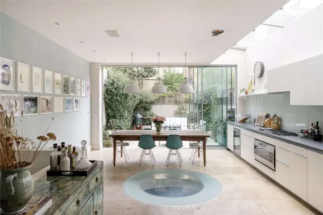 Photo 3 — St. Maur Road, Fulham, London, SW6 4DR