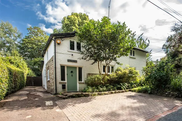 Photo 2 — Cherry Gardens Hill, Groombridge, Tunbridge Wells, TN3 9NY
