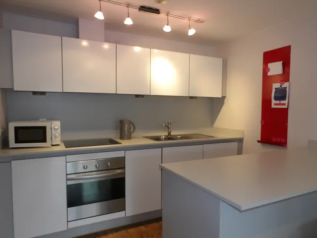 The Hub, B4, photo 2