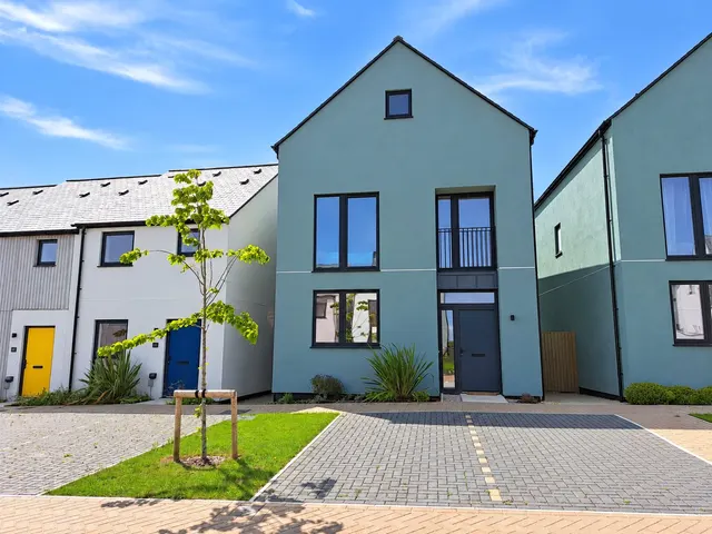 Wheal Arthur Road, Carluddon, PL26, photo 1