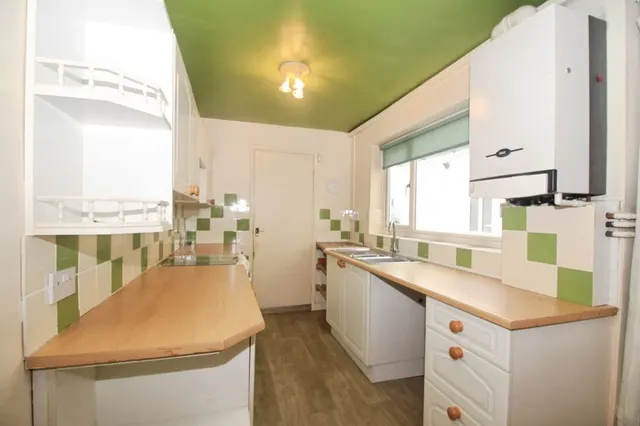 Charles Street, Hinckley, LE10, photo 2