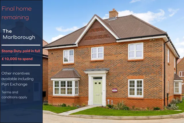 Sweeters Field Road, Cranleigh, GU6, photo 1