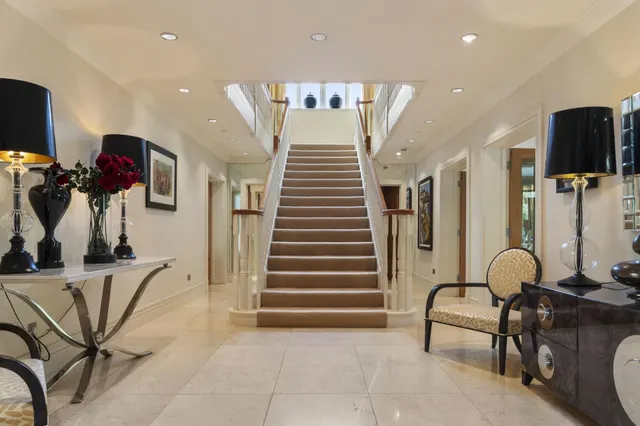 Hollybush Road, Cardiff, CF23, photo 2
