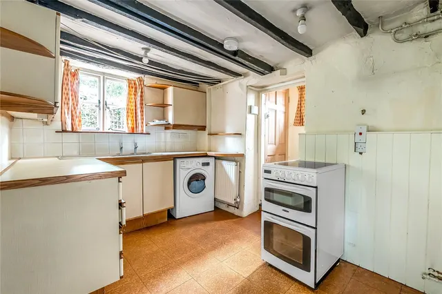 Flanchford Road, Reigate, RH2, photo 2