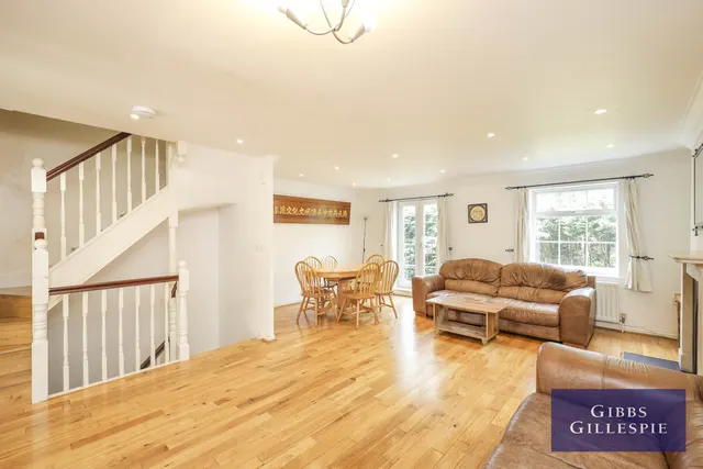 Harlech Gardens, Pinner Fees Apply, HA5, photo 1