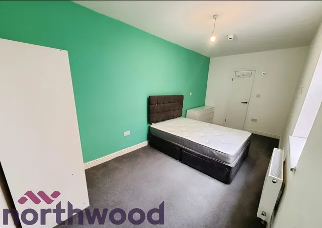 Crosfield Street, Warrington, WA1, photo 2
