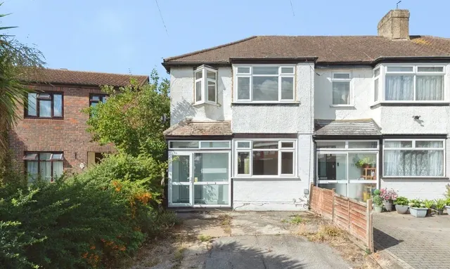 Langley Avenue, Worcester Park, KT4, photo 1