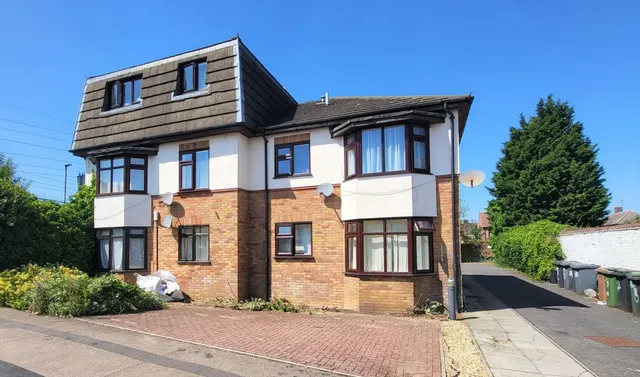 Marholm Road, Walton, Peterborough, PE4, photo 1