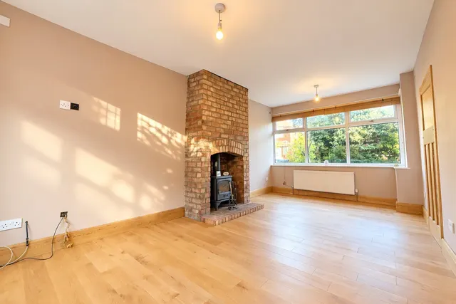 Ilfracombe Road, Stockport, SK2, photo 2