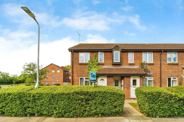 Rabournmead Drive, Northolt, UB5, photo 1