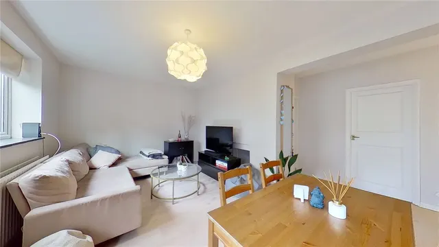 Orlando Road, London, SW4, photo 1