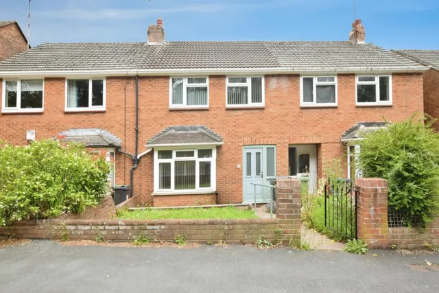 Bovemoors Lane, photo 1
