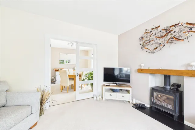 Woodend Road, Deepcut, GU16, photo 3