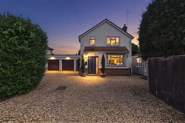 Woodend Road, Deepcut, GU16, photo 1