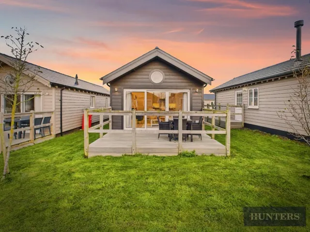 Discovery Way, The Bay, YO14, photo 1