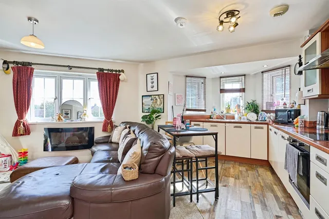 Gough Drive, Tipton, DY4, photo 3