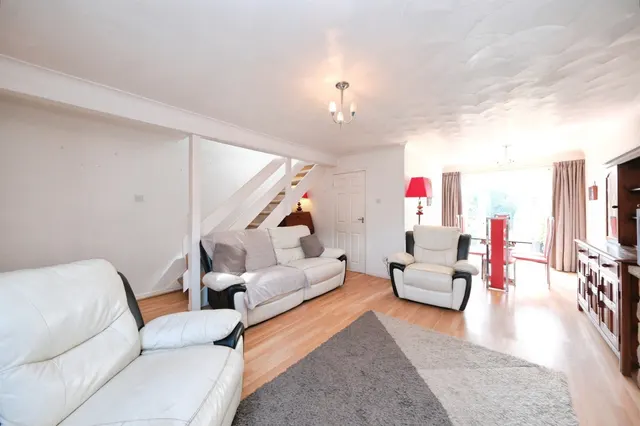 Rose Hill Court, Bolsover, S44, photo 2
