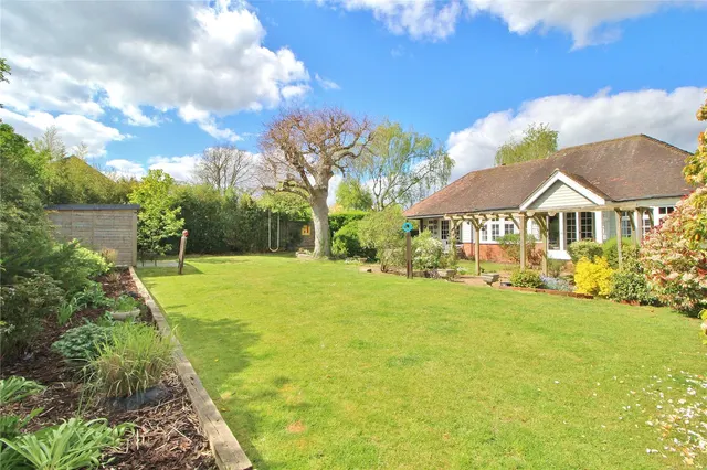 Burford Close, Offington, BN14, photo 1