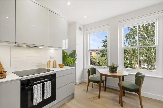 Moring Road, London, SW17, photo 3