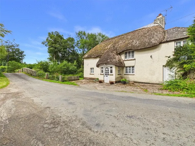 5 bedroom house, Halwill, Beaworthy, EX21