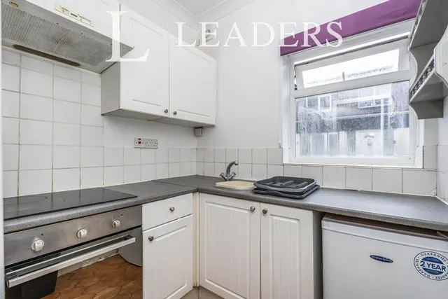 Suffolk Avenue, Southampton, SO15, photo 2