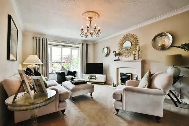 Woodacres Court, WILMSLOW, Cheshire, SK9, photo 1
