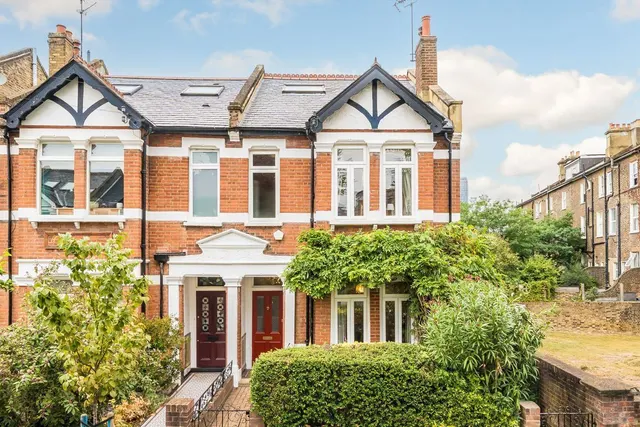 Hereford Road, W3, photo 1